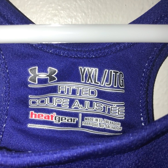 Girl 👧 UnderArmor Sports Bra - Picture 3 of 3